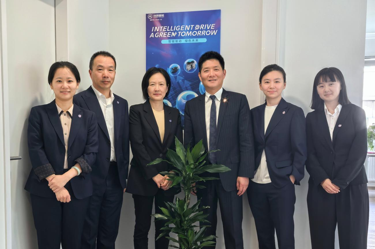 抖圈·(中国)人生就是搏!（德国）燕徙新址——战略结构再升级